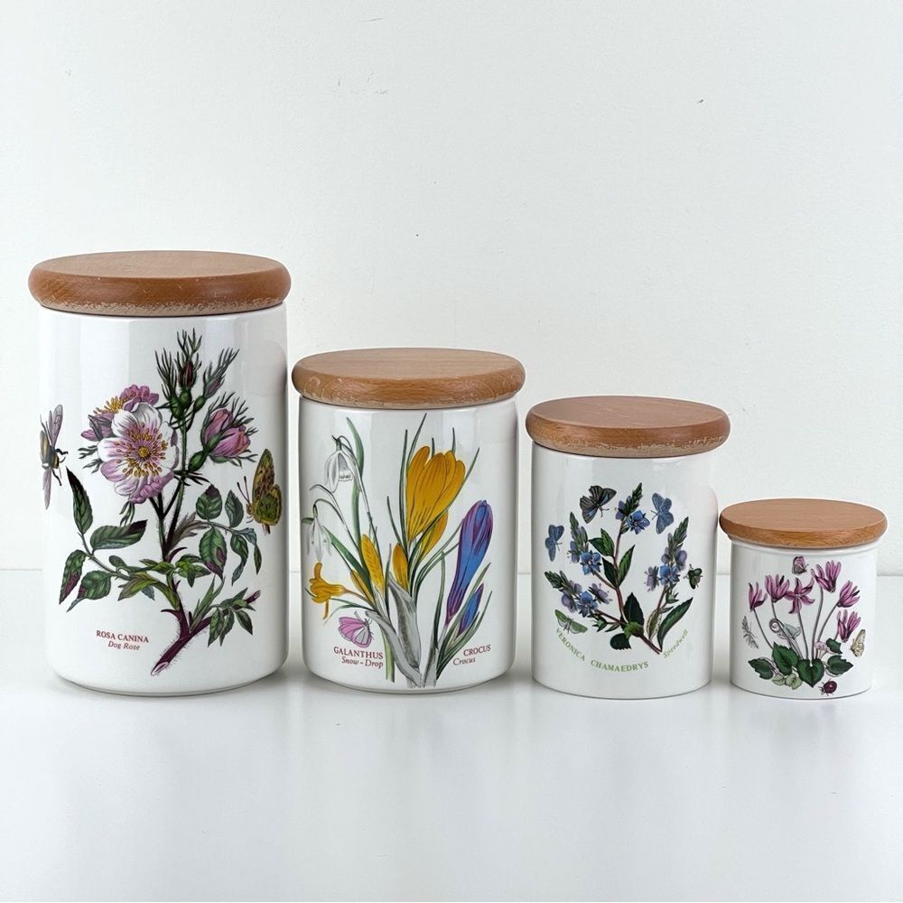 Portmeirion Botanic Garden Set Of 4 Ceramic Canisters with Lids